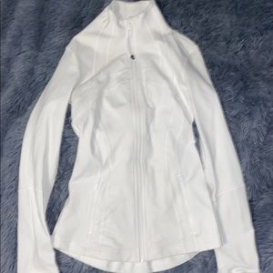 WHITE LULULEMON DEFINE JACKET SIZE 4
